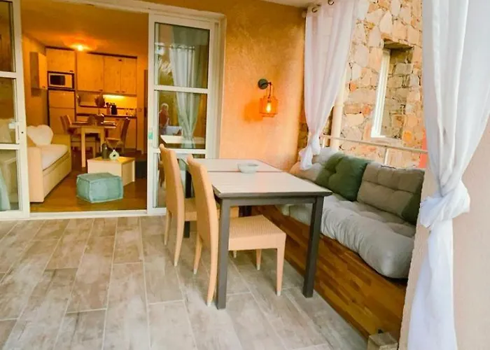 Cap Esterel/coeur Village/rdj Apartment